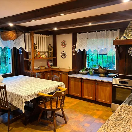 Apartment Garbatka U Artysty Milanowek