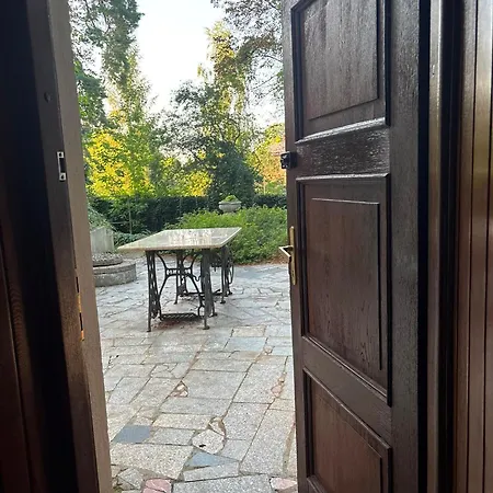 Garbatka U Artysty Apartment