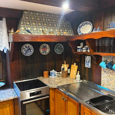 Garbatka U Artysty Apartment